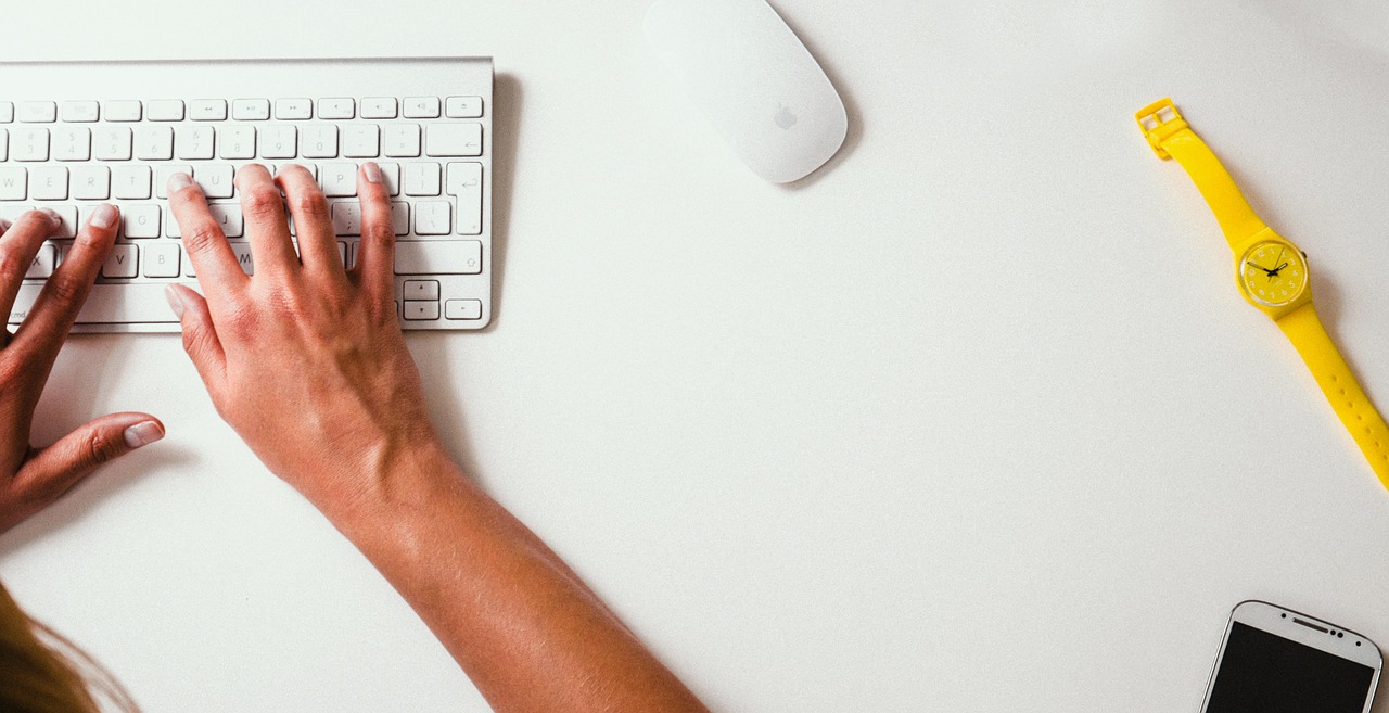 Read more about the article Are you Thinking to Start your Own Blog: 5 Quick Tips for you